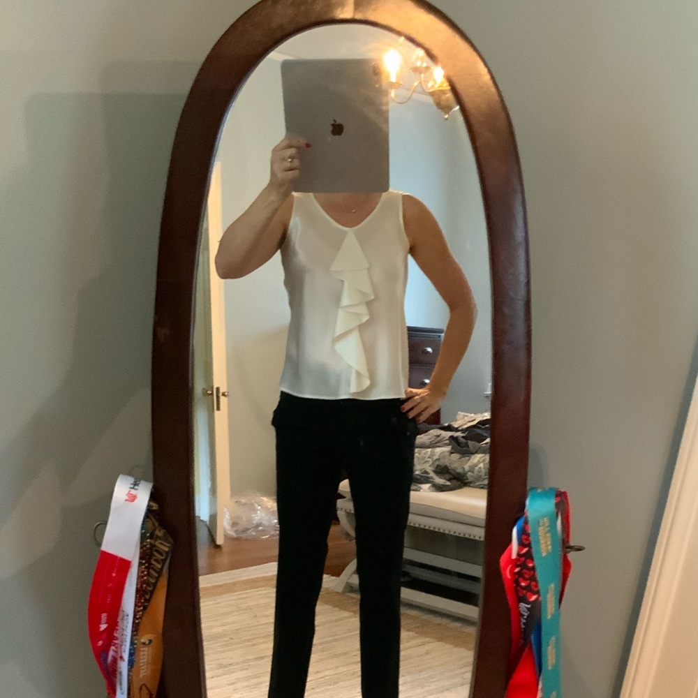 Anne Klein top, size small, Ivory